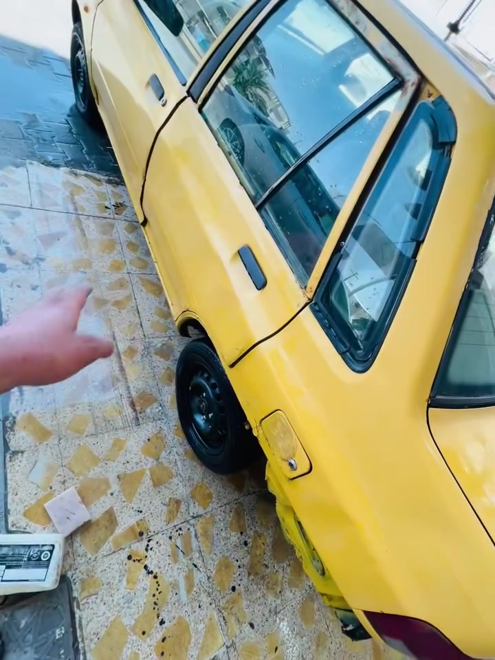 ￼السلام عليكم سايبه مديل ١٢ للبيع كير ومكينه خير من الله مكينه صارلي شهر من شديتها سنويتهه صارله سنتين منتهيه ماعليها غرامات راعيهه موجود سياره بديها تعبان سعر ١٠ وبيها مجال عنواني بصره ابو الخصيب ***********
