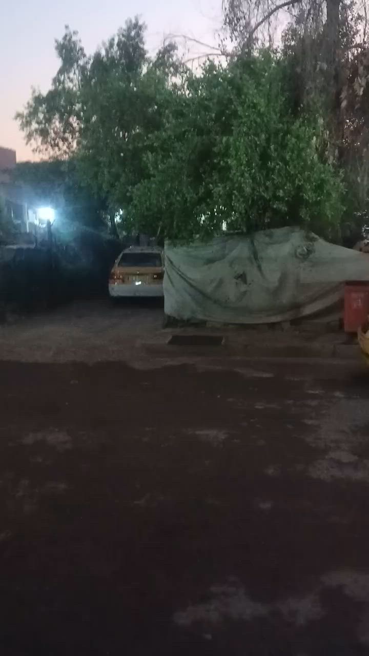 🏠 للبيع أو المراوس بيت طابو صرف ملك
📍 المساحة: 125 متر 🌳 على ساحة تشجير
🔹 غرفتا نوم 🔹 صالة 🔹 استقبال 🔹 مطبخ 🔹 صحيات عدد (2) 🔹 منور عدد (2)
✅  ومجهز للسكن.
💰 السعر: 160 مليون دينار 📌 ويوجد مجال للتفاوض 
📞 للاستفسار: ***********
ملاحظة:  مكلف بالنشر.
