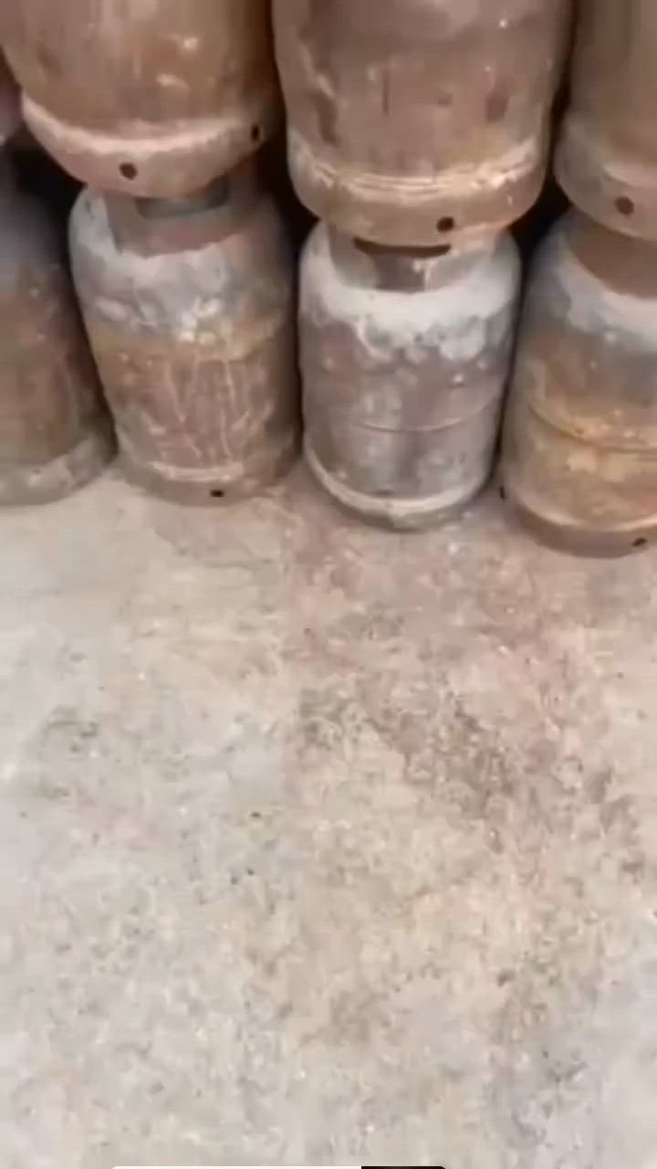 سعره حساب كمية  من ٥٩ إلى ٦٠ سعره مكاني مدينة الصدر موجود توصيل  ***********
