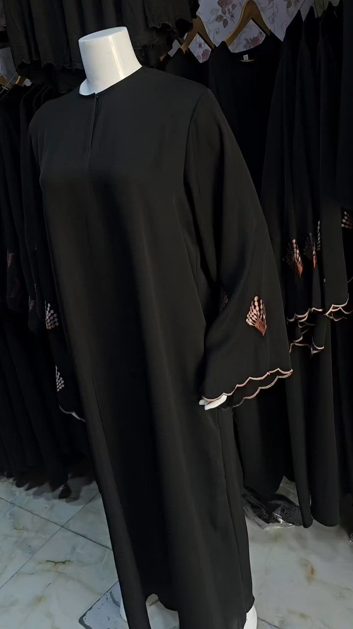 صاية خليجي القياسات من 52 الى 58
توجد خدمة توصيل للحجز والاستفسار التواصل واتساب ***********
