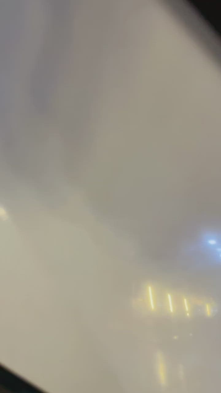 للبيع مضلع حديث دراجه نضيفه كلش
مكاني بغداد حي العامل هـ*********** سعره بـ٨٥٠وبيه مجال قايل
