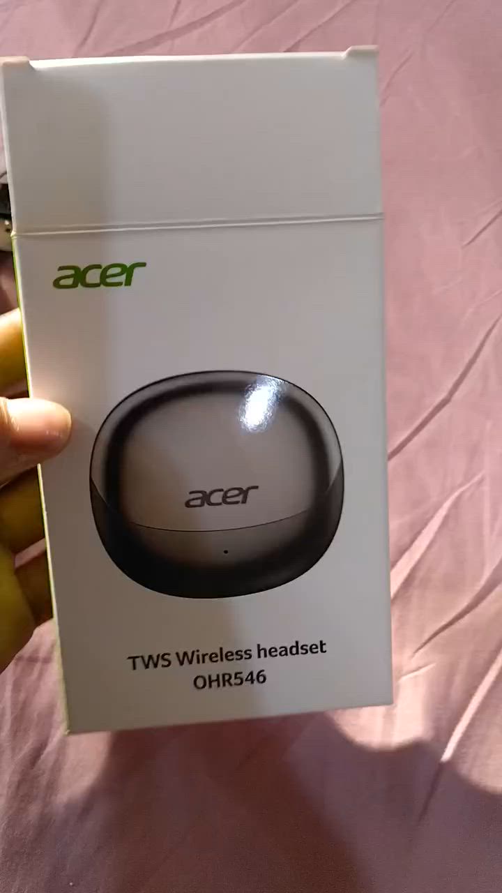 السلام عليكم
ايربود ايسر 
قطعه جديد 
فول عزل وصوت
السعر 25


**إذا كنت صاحب هذا الإعلان وتريد حذفه لأي سبب، رجاءا أرسل رسالة إلى الدعم الفني**