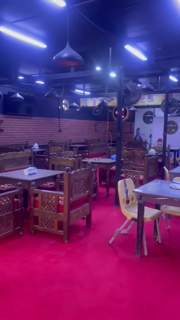 سلام عليكم كهوه البيع بسعر مناسب 22 ميلون وبيه مجال
يجار مليون ونص 
موقع يرموك يم بانزيخانه اليرموك 

الستفسار تصال بل رقم 

***********
