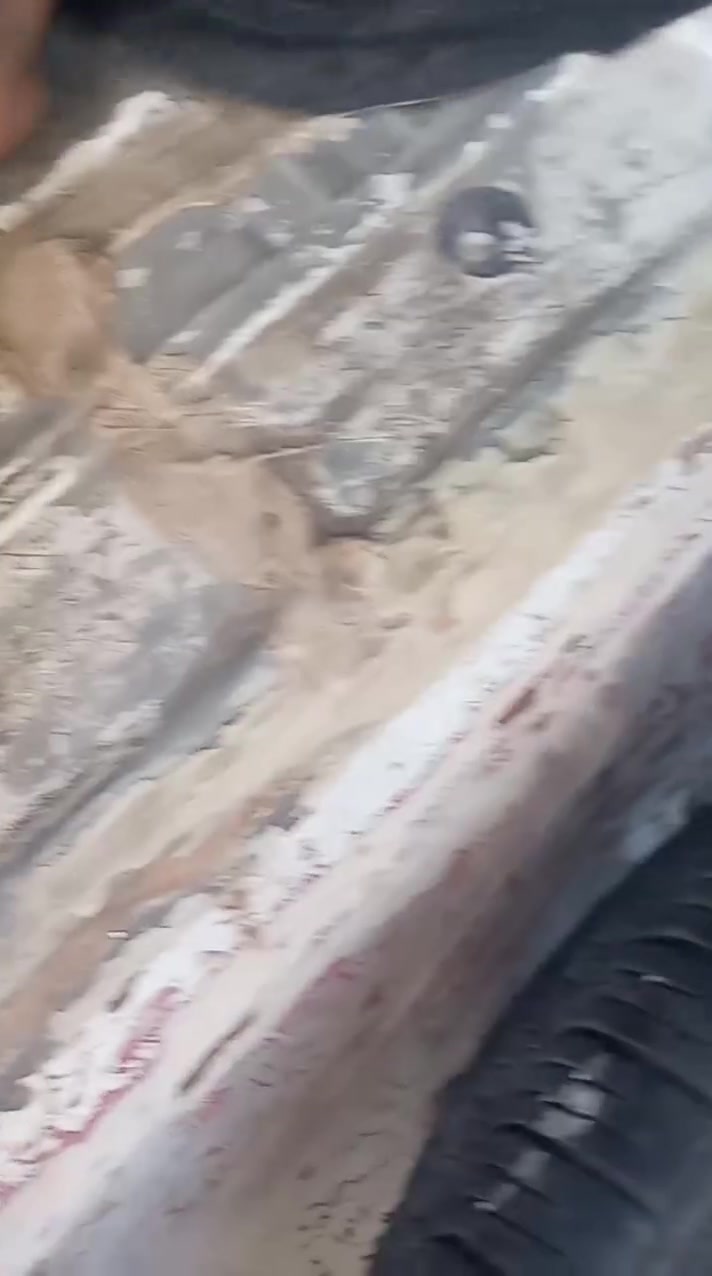 *********** سلام عليكم سياره لبيع حادثه وحضح بل فيديو جاملغ غلفي وجنطه معمره ماوصله لحوض مصبوغه عام موديل ١٢  تخم تاير جديد تبريد شغال لايد زنون سياره كير مكينه تمام عارضه ٦٠ وبيه مجال صدر نص عمر  شراي يتصل
