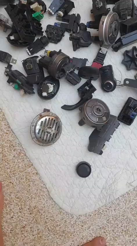 شلعه دكم طوب فحم 350 قطعه كارتونين بيض الكبير تواصل وتساب ***********
