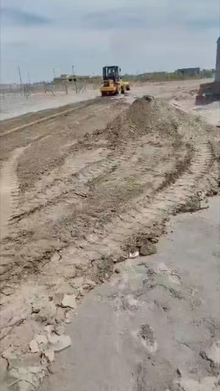 قطعة أرض سكنية للبيع في [حي الجوادين ] النزله الثانيه قرب المدرسه 

، موقع ممتاز وقريب 

📍 المساحة: [735 م ]
📍 الواجهة: [ 21 متر ] [نزال35] 
📍 السعر: [22 مليون ]

✅ موقع حيوي
✅ مناسبة للسكن 

للاستفسار والمعاينة:
📞 [***********]

مكتب عقار الباقر
