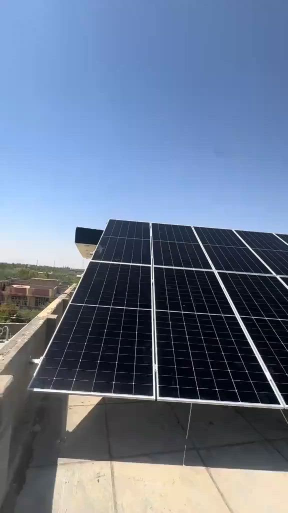 ☀️ استثمر بالشمس… وخلّي فاتورة الكهرباء همّ الماضي!
إذا تعبت من انقطاع الكهرباء أو ارتفاع تكاليف التشغيل، فالحل الأمثل هو منظومات الطاقة الشمسية. نوفر لكم منظومات متكاملة بمواصفات عالية، تناسب احتياجات المنازل والمحال التجارية والمشاريع، مع تصميم وتنفيذ احترافي يضمن أفضل أداء واستفادة من أشعة الشمس.

✅ ألواح شمسية عالية الكفاءة.
✅ إنفرترات أصلية وضمان على الأجهزة.
✅ بطاريات (حسب الطلب) بأفضل المواصفات.
✅ تركيب بإشراف فنيين مختصين.
.

نساعدك باختيار المنظومة المناسبة حسب استهلاكك وميزانيتك، حتى تحصل على أفضل أداء بأقل تكلفة.

📞 للاستفسار أو طلب عرض سعر، راسلنا على الخاص أو اتصل بنا، ***********وسنجيب عن جميع استفساراتك بكل سرور.
طاقة نظيفة… توفير مستمر… واستثمار يدوم لسنوات. ☀
