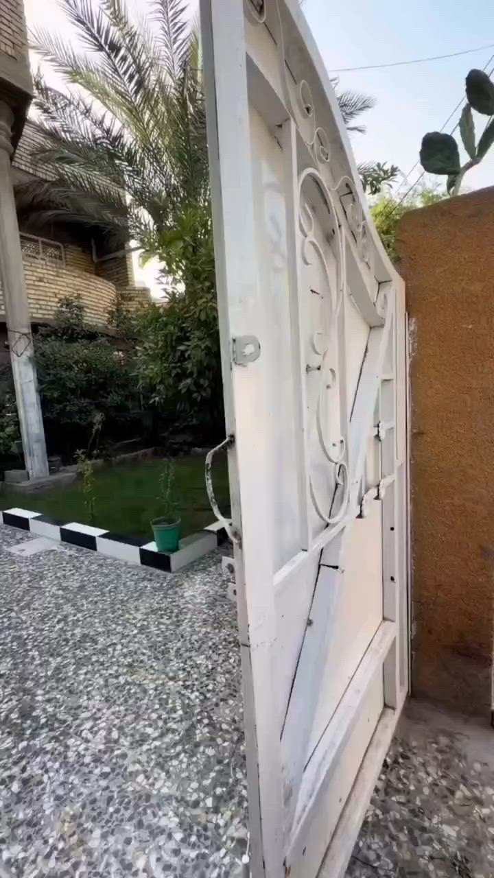 🌿 بسم الله الرحمن الرحيم 🌿
🏡 فرصة سكنية مميزة للبيع في بغداد 🏡
إذا كنت تبحث عن منزل مناسب للسكن أو الاستثمار بمساحة جيدة وموقع هادئ، فهذه الفرصة قد تناسبك 👇
📍 الموقع: بغداد – بوب الشام
🏠 نوع العقار: دار سكني للبيع
📐 المساحة: 300 متر
🏗️ التفاصيل: بناء طابقين
📅 طابو سند25
📞 للاستفسار والتواصل:
***********
***********
📌 باقي المعلومات والتفاصيل الإضافية متوفرة عند التواصل أو من خلال الصور المرفقة.
✨ فرصة مناسبة للسكن العائلي أو الاستثمار ✨
🌹 مع التحية والتقدير 🌹
أبو أيمن للعقار
#بغداد #بوب_الشام #عقارات_بغداد #دار_للبيع #استثمار_عقاري #بيوت_بغداد #فرصة_عقارية
