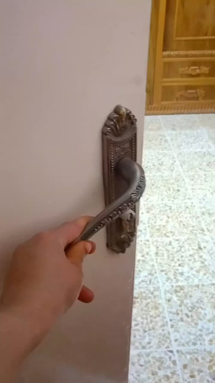 السلام عليكم
عندي غرفة نوم جديد فول شرط الفحص قبل ماتاخذه ميتعمل شهر واحد بس 
صاج عراقي ثقيل 
السعر مليون 350وبي مجال


**إذا كنت صاحب هذا الإعلان وتريد حذفه لأي سبب، رجاءا أرسل رسالة إلى الدعم الفني**
