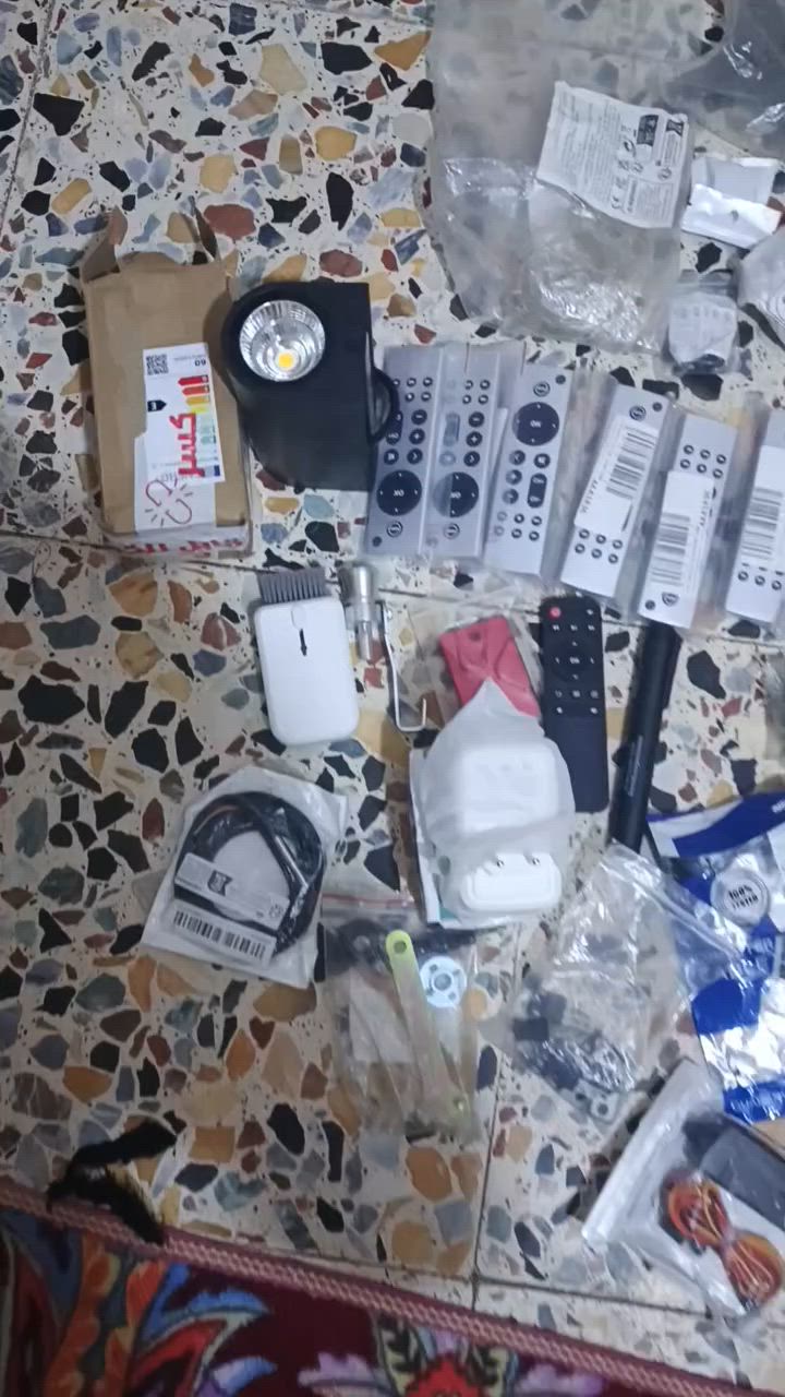 شلعة هذني كلهن كتروني شرط كلهن جديد بل باكيت ابيع أعلى سعر وبلعافيه


**إذا كنت صاحب هذا الإعلان وتريد حذفه لأي سبب، رجاءا أرسل رسالة إلى الدعم الفني**