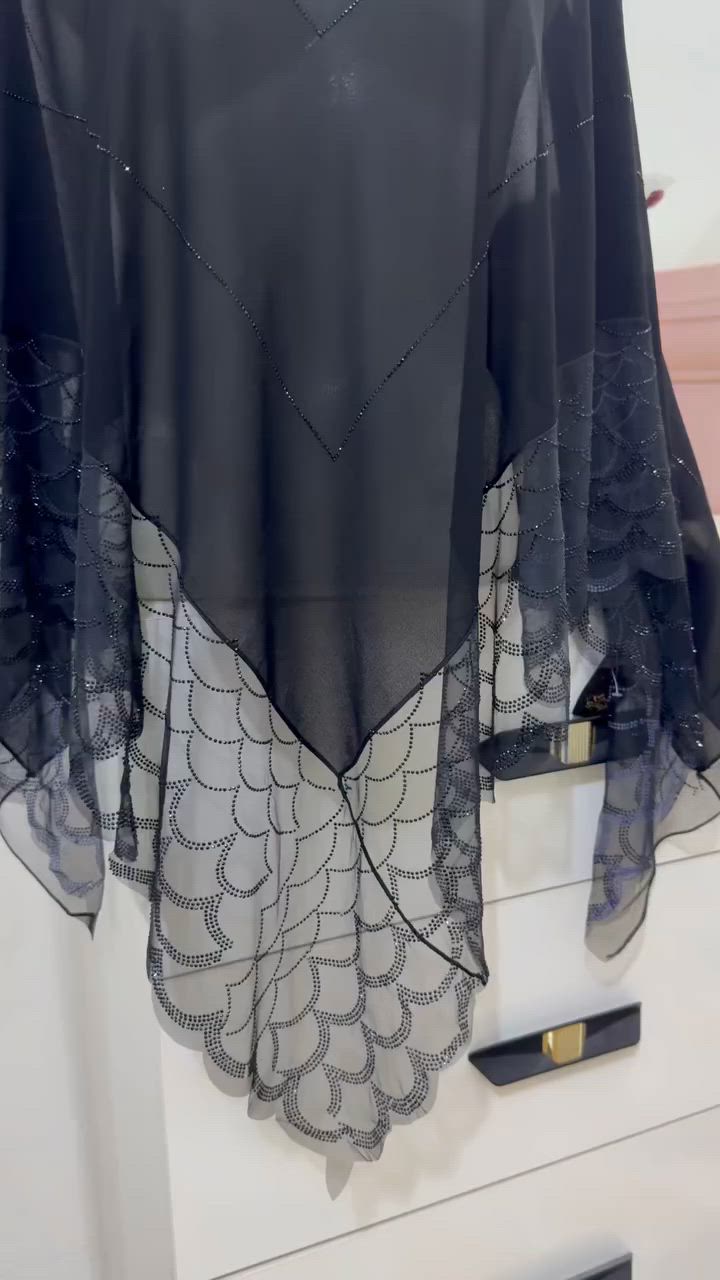 لتريد تتميز بجمال الحجاب ❤️‍🔥❤️‍🔥
حجاب جرجيت شغل ستراس دبل تول 
خاميه وسواد فحم


**إذا كنت صاحب هذا الإعلان وتريد حذفه لأي سبب، رجاءا أرسل رسالة إلى الدعم الفني**