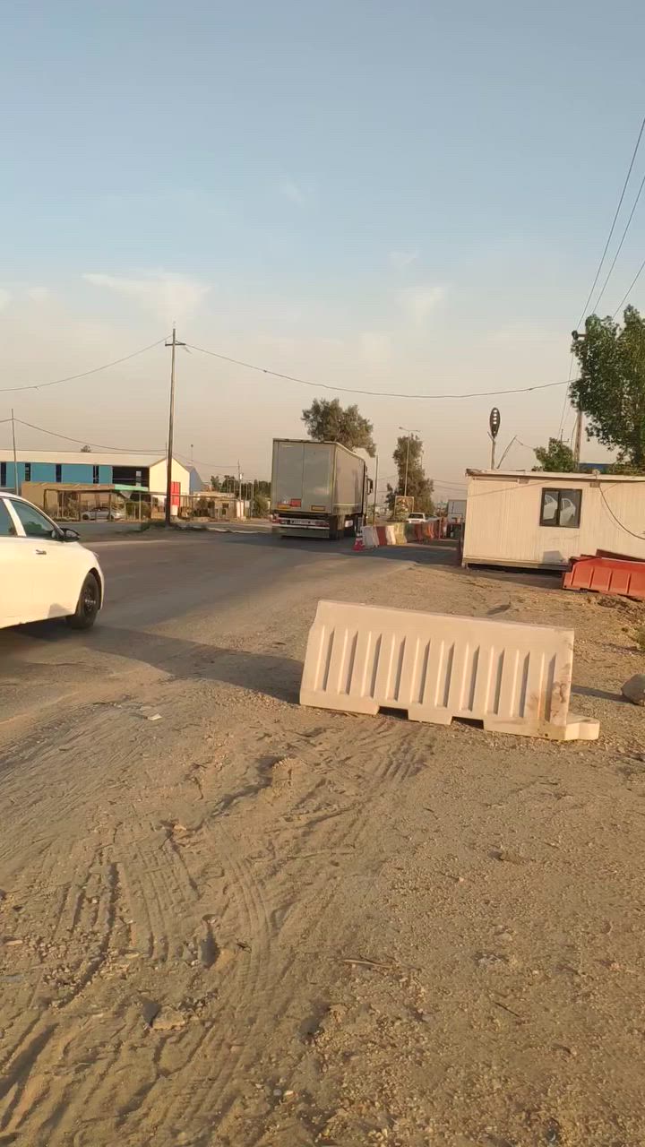 السلام عليكم 
ارض تجاريه مساحتها مرتبه تصلح لهوايه مشاريع تتحول باسمك سند 25 كافة التفاصيل بالفيديو
 للاستفسار الاتصال على الارقام الظاهره بالمنشور 
***********
***********
