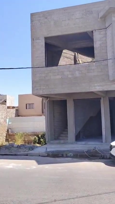 سلام عليكم عماره للايجار في دورة قاسم الخياط يوجد كم محل غيرمؤجر وطابق الاول يصلح مجمع طبي او مذخر اهلي والمساحه طابق الاول500م او اقل كم متر والايجار حسب الطلب او  كل طابق ويحتوي عل مصعد وثلاث مخارج درج نظامي وصحيات ومدخل المجمع واسع مع ترك محلان اجارهم صيدليه للمجمع والايجار سنوي والاتفاق مع صاحب العماره للسوال والاستفسار مراجعة مكتب بيت الحياة للعقار موصل دورة قاسم الخياط عل الارقام تاليه
***********
***********
***********
***********وات ساب
***********رقم صاحب العماره
سلام عليكم عماره للايجار في دورة قاسم الخياط يوجد كم محل غيرمؤجر وطابق الاول يصلح مجمع طبي او مذخر اهلي والمساحه طابق الاول500م او اقل كم متر والايجار حسب الطلب او  كل طابق ويحتوي عل مصعد وثلاث مخارج درج نظامي وصحيات ومدخل المجمع واسع مع ترك محلان اجارهم صيدليه للمجمع والايجار سنوي والاتفاق مع صاحب العماره للسوال والاستفسار مراجعة مكتب بيت الحياة للعقار موصل دورة قاسم الخياط عل الارقام تاليه

