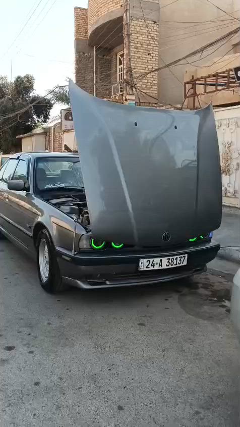 BMW1990
سياره متعوب عليه لا تقارنه بل تعبانه والسوك كلشي بيه ال ماتعجبه يعبر منشور صلات ع رسول 520
كير عادي ZFرياضي 
مصبوغه جديد 
غرفه كامل جديده لون ابيض واسود 
كشانه جلد 

مغلفه عازل حراره 
شاشه 
كامره خلفيه 
سستم صوت +دمام صوت 
 
زنون عالي ناصي بلاجكتورات نهار شاده ٢٢٠ 

تبريد تدفئه خير من الله 
سياره مصرف عليه صايره هواي عليه
تخم تاير 
صدر جديد 
محرك وكير كفاله 
نشاط ✈️✈️
مصبوغه جديد صبغته كزازه 
سياره متعوب متعوب عليه بشكل 
مكان السياره صلاح الدين بلد قرب مرقد سيد محمد ***********  رقم الفاتف مفتوح غير متواجد عل الفيسبوك سعر ٦٨ بيها مجال @إشارة
