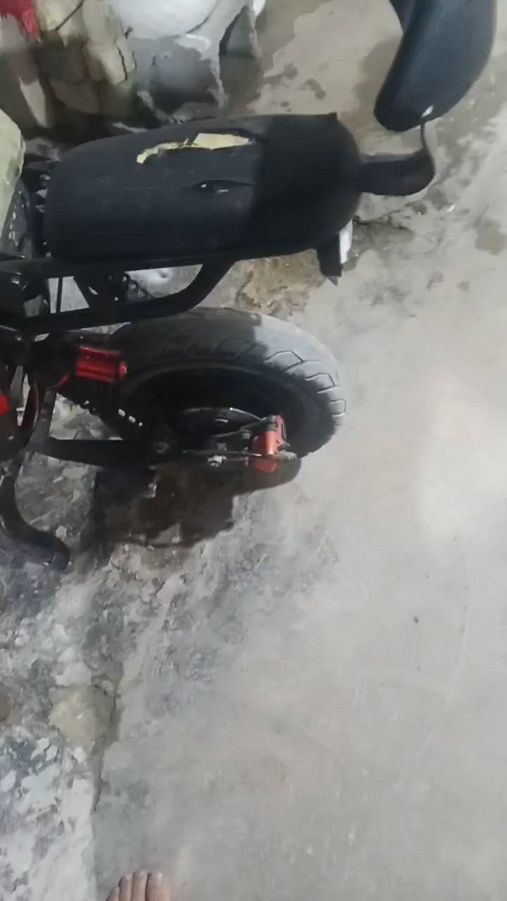 R9


**إذا كنت صاحب هذا الإعلان وتريد حذفه لأي سبب، رجاءا أرسل رسالة إلى الدعم الفني**
