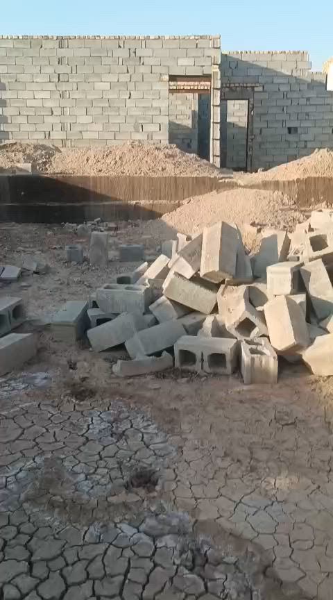 هيكل، 300متر،حي،لمين،قرب لمجمع، لإمير السكني، ***********رقمي
