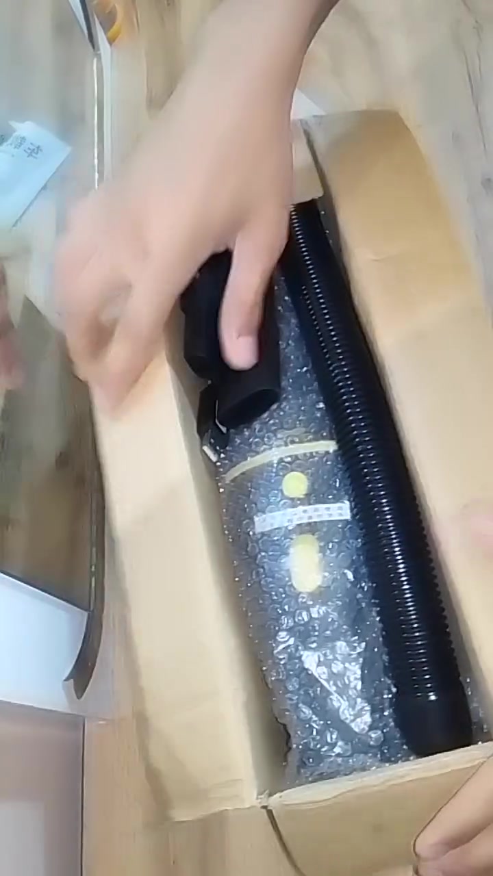 مكنسه شحن كبيره بلاش على اول تم بلوتساب ب12الف ***********
