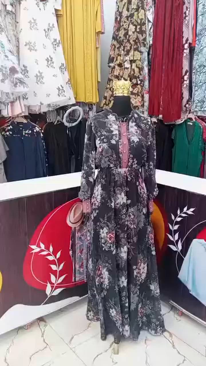 # السلام عليكم 
واهلا بكم باازياء أزياء الملكة 
عروض تخفيضات على جميع الفساتين 
الصنع تركيا 
جميع القياسات وجميع الوان 
كل ماايجعل مضهركي  گ ملكة 
العنوان بابل حلة شارع 80  كربلاء


**إذا كنت صاحب هذا الإعلان وتريد حذفه لأي سبب، رجاءا أرسل رسالة إلى الدعم الفني**