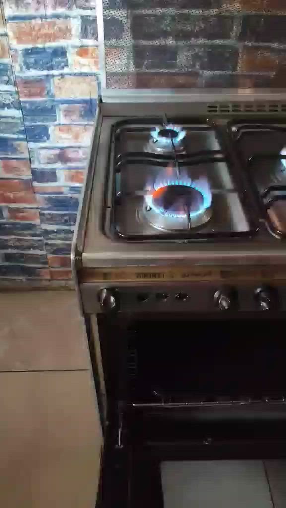 السلام عليكم ورحمة كونفيرة حجم كبير جديدة مااخذه 250 ابيع 150 طباخ كريازي كلش  نظيف سعر 230


**إذا كنت صاحب هذا الإعلان وتريد حذفه لأي سبب، رجاءا أرسل رسالة إلى الدعم الفني**