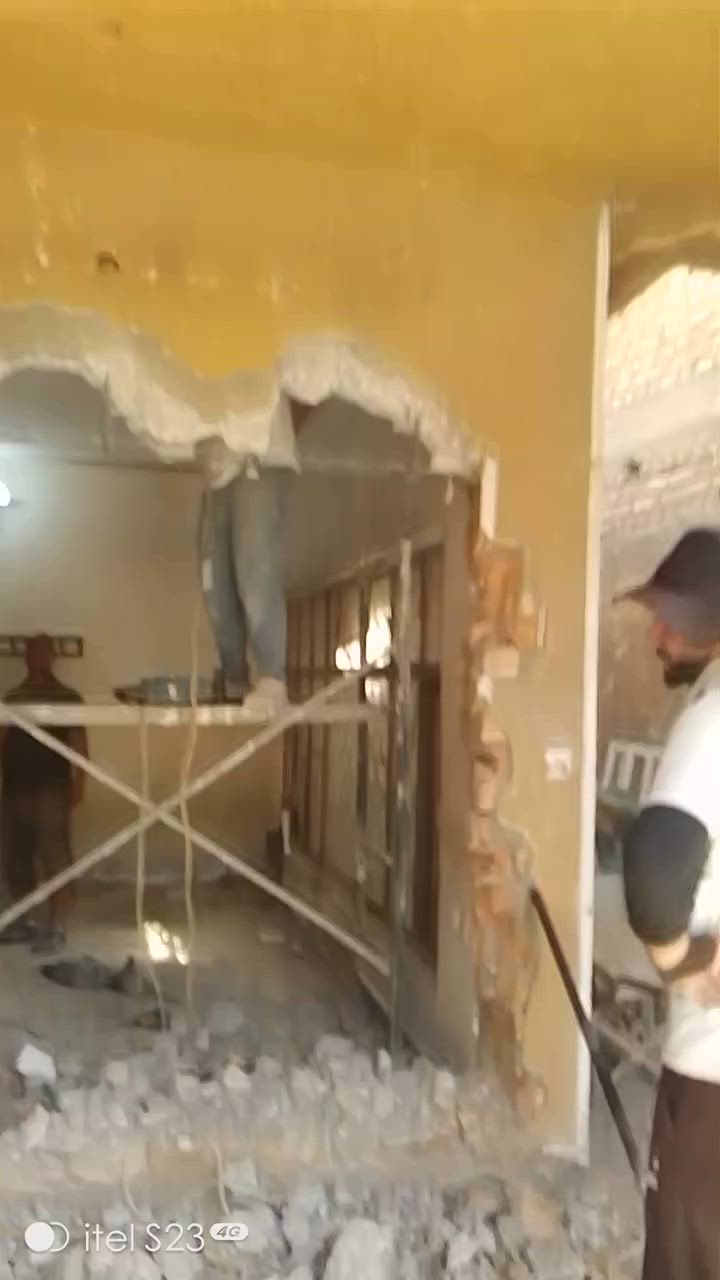 كادر تفليش سقوف جدران  أرضيات قلع كاشي شتايكر كاصوصه  تفليش رباطات درج بيتونه ستاره تكشير تطليع كص شيش كافه ترميم البيوت انغاذ تكشير  سيراميك حمام مطبخ قفاز ارضيه حادله ارضيه  رقمي  ‏‪***********‬‏
