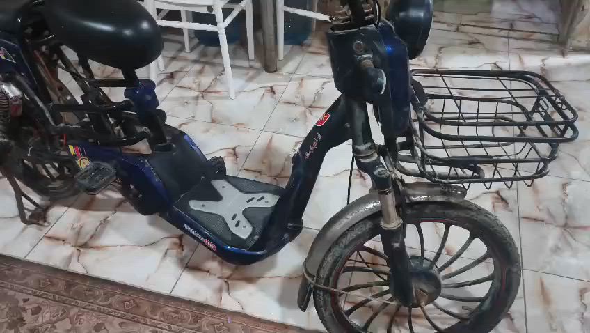 كلشي مابيهه نقصهه بس بطاريه مكان الابله ***********
