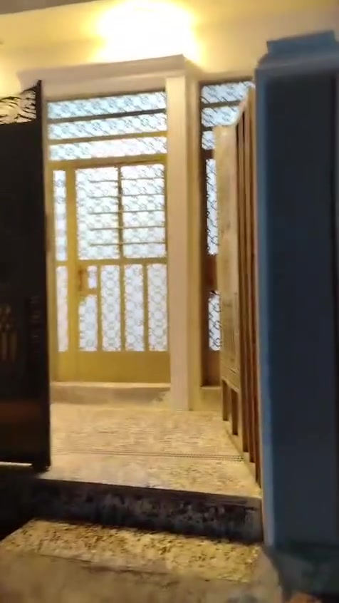 دار البيع مساحه  65 زراعي جسر ديالى شارع الحدادين السعر 36 الاستفسار *********** بي واتساب
