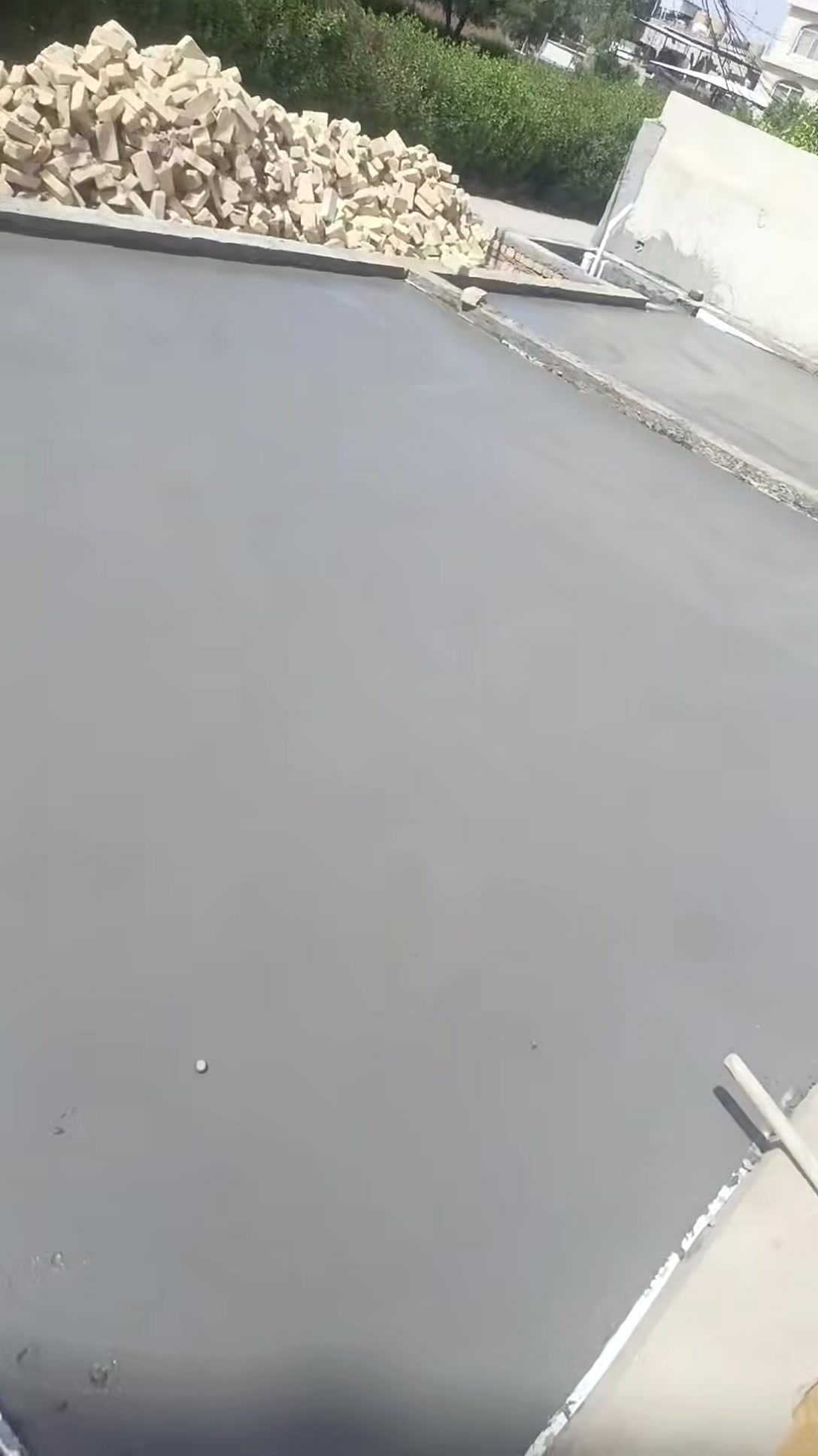 سلام عليكم اخوكم ابو فضل /خلفه بناء متفرغ حاليا شغل درجة اوله تحت أشرف مهندس بناء لبخ تطبيك فرشي قطعي بل يومية على دبل تخطيط قطعة. اتصل وبيك خير اوتدلل  ***********وتساب متوفر
