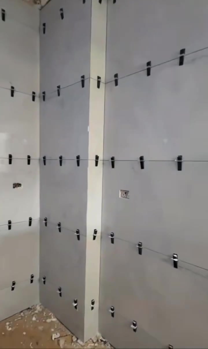 السلام عليكم بعد ازن الادمن كادر مصري درجه اولي تسليم مهندس ارضي وا جيداري ***********
