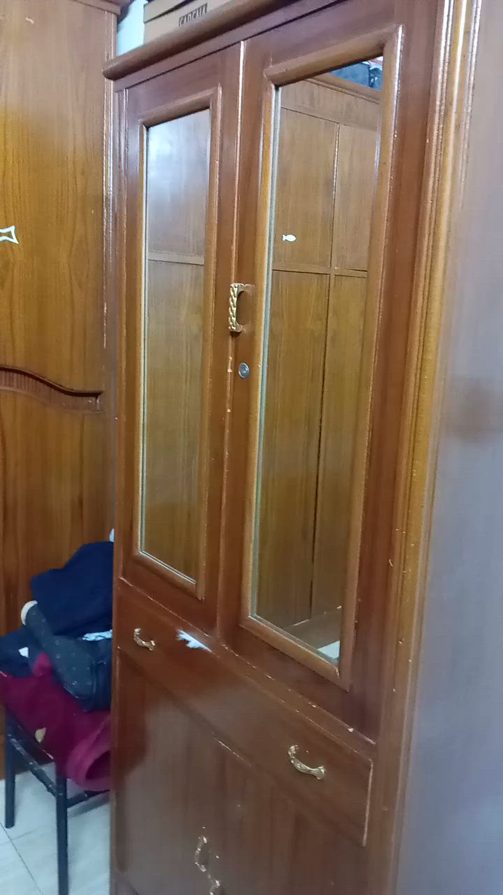 غرفه نوم للبيع صااج تكمه
كنتور ٦ابواب وملحق وياهاا كنتور بابين
كولش نضيفه شغل توصاه ما بيهاا اي ضرر مع الدوشك
السعر ٨٥٠ قفل مكاني بغداد
مستعجل على بيعتهاا
*********** ممتواجد على الفيس
