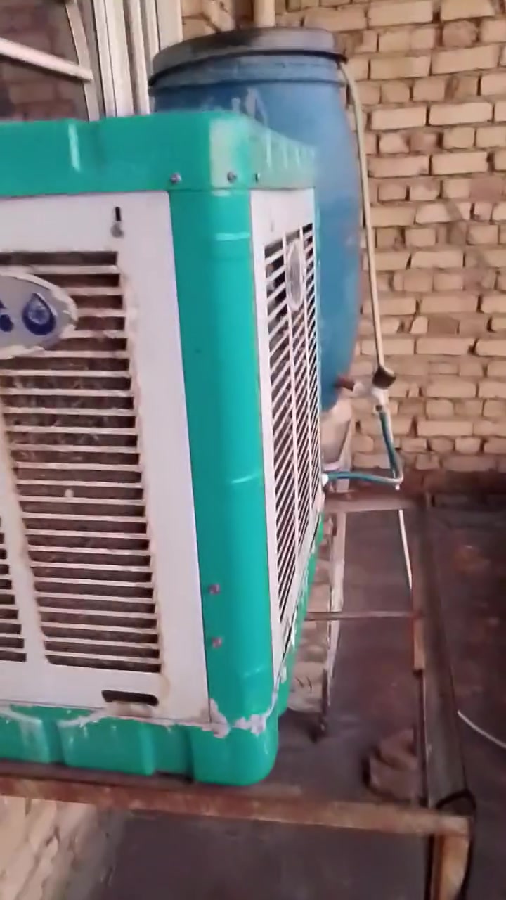سلام عليكم من رخصت مدير الكروب البيع 100الف الحسينيه مال الراشديه الجريخي قرب عماره الجريخي هاتف ***********
