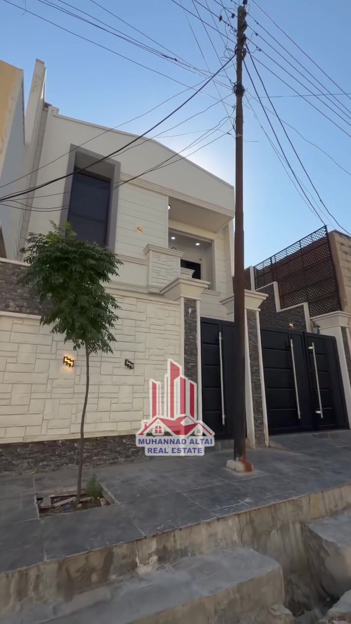 عقارات مهند الطائي 🏛🏛

دار للبيع بناء حديث في حي النصر قرب مجسّر الفيصلية وقبل حي الزراعي

🔴مساحة الدار 200    واجهة 8 الاربع 🔴شارع عريض 

💥💥سند طابو ملك صرف 💥💥

طابق ونص بناء حديث فول  

⚫️طابق الاول : غرفتين نوم (غرفه تبديل الملابس ) وهول واستقبال ومطبخ حار وبارد وصحيات 

⚫️طابق الثاني :  غرفة نوم وهول وصحيات +مخزن 

اكتب تم ليصلك السعر 

مراجعة #مكتب_مهند_الطائي 🏛
موقع المكتب➿➿في الموصل / حي الوحدة مجاور جامع الشيخ عبدالقادر الكيلاني(جامع الصابرين ) 🕌 

التفاصيل الاتصال على الأرقام التالية :_
( *********** )كورك☎️📞
( *********** )اسيا ☎️📞
او ((الاتصال على واتساب او فايبر برقم 
***********))
