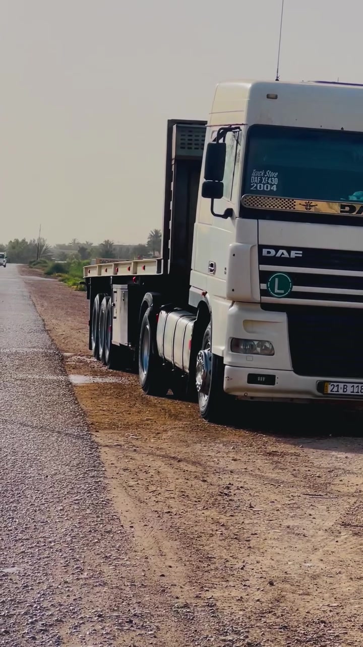 داف ٢٠٠٤للبيع مزوج ٣ محاور حداديه سياره استفسار اكثر  مكان واسط الصويره***********  سعر ٢٤٠

