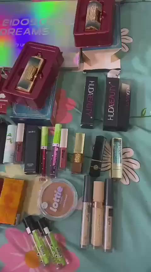 مكياج اصلي ٦٦قطعه القطعه ع الف


**إذا كنت صاحب هذا الإعلان وتريد حذفه لأي سبب، رجاءا أرسل رسالة إلى الدعم الفني**