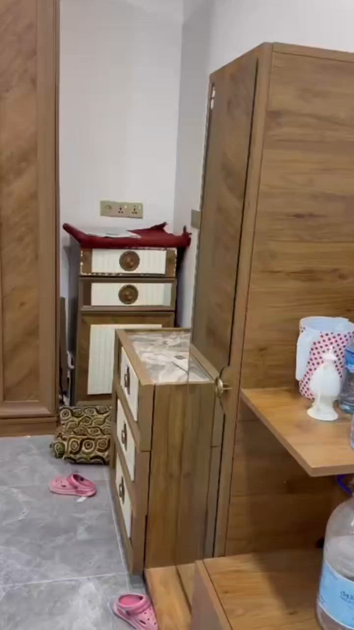 غراض بيت للبيع كله جديد استعمال قليل 
للاستفسار الاتصال ع رقم ***********
