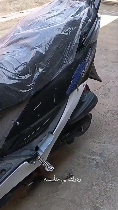 متاح دراجه جي فور كارتون جديده اي نقص ما بيه عل بلاد مفتوحه مره وحده سعره ٤٥٠ناصريه حي سومر شارع الإخلاص يم اعبد ‭. ***********‬

