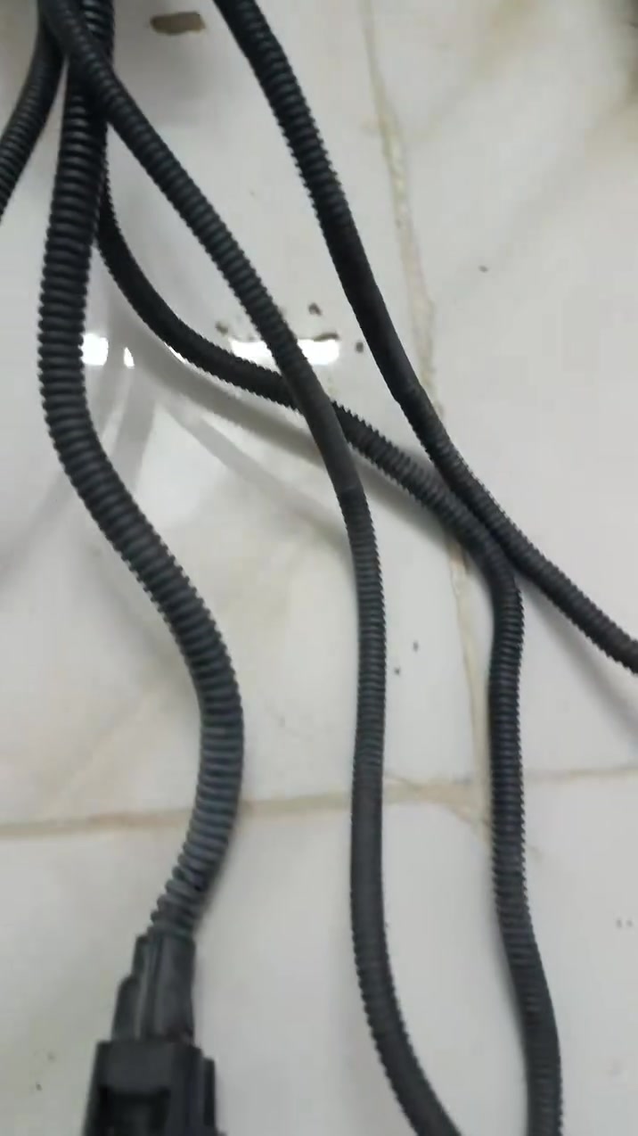 للبيع ظفيره 45 دينمو مي وماطورات عل فحص ودرگه بلاديه هاذ غلاف جلد طبيعي اصلي وكاله ما مستخدم خياط  مكاني النجف واكو توصيل***********
