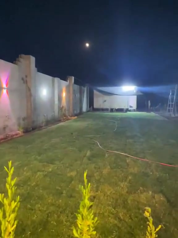 مزرعه قيد الانشاء  تباع على وضعها مساحة  الكليه1500 متر طابو صرف زراعي سند 25   تريد وكاله تريد اقرار تريد تحويل سند    بغداد الكرخ  نهاية الشرطه الخامسه. الدوانم قرب السريه   موقع مميز شارع عرضه 12 متر وجهه 22ونص  خدمات كامله  ماء كهرباء  مسيجه بل كامل وبيها. صحيات كامله وباربكيو قيد الانشاء  باقي التفاصيل بل  فديو سعر مناسب  للاستفسار اتصل ***********
