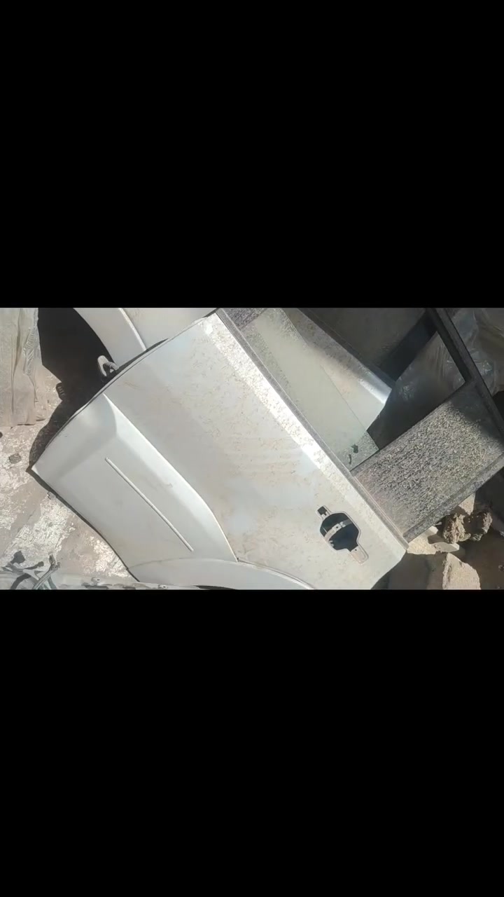 السلام عليكم عروض لمدت شهر 
ابواب باجيرو مال حاويه حميع الموديلات 
سعر الباب 250 الف عرض لمدت شهر 
فرع بغداد ***********
فرع الحله ***********
