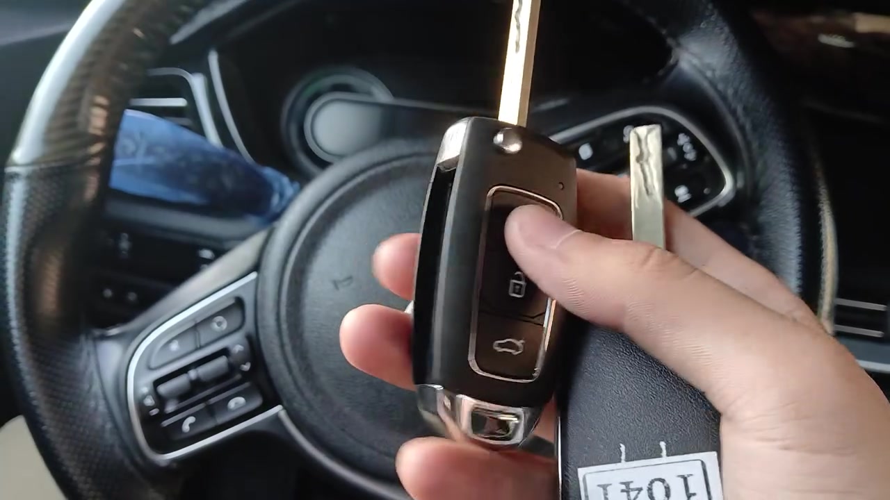 Kia Niro 2023 Hyprid flip key programming 🔥
اضافة مفتاح قلاب لكيا نيرو ٢٠٢٣ هايبرد ⚠️

📍الفلوجة - شارع الجيش الشعبي - مجاور مطعم كباب ابو احمد 

للتواصل : 
*********** 📞
*********** 📞
#العراق
#مفاتيح #ورشة_حميد_المحمدي_للمفاتيح #اكسبلور_فولو #اكسبلور
