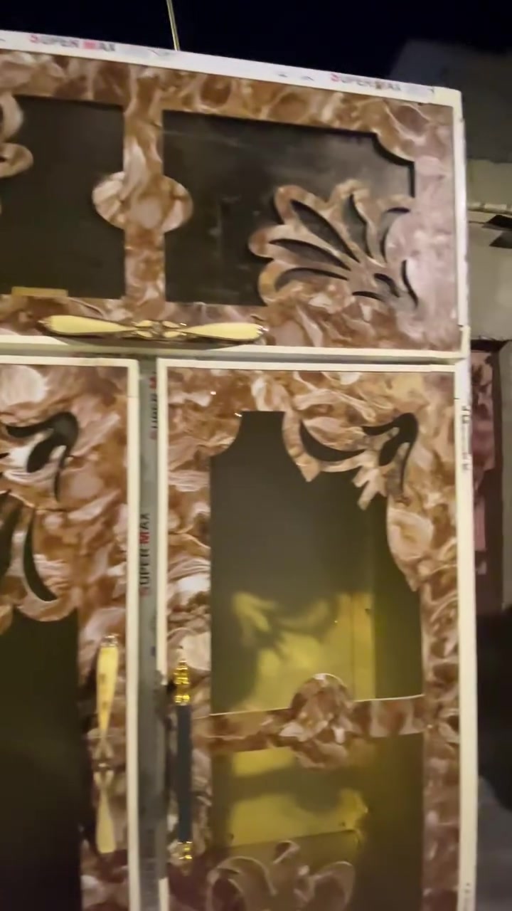 سلام عليكم كاونترللبيع ارضي وتعليك اخو جديد متر بدون سنك بس شراي يراسل ***********
