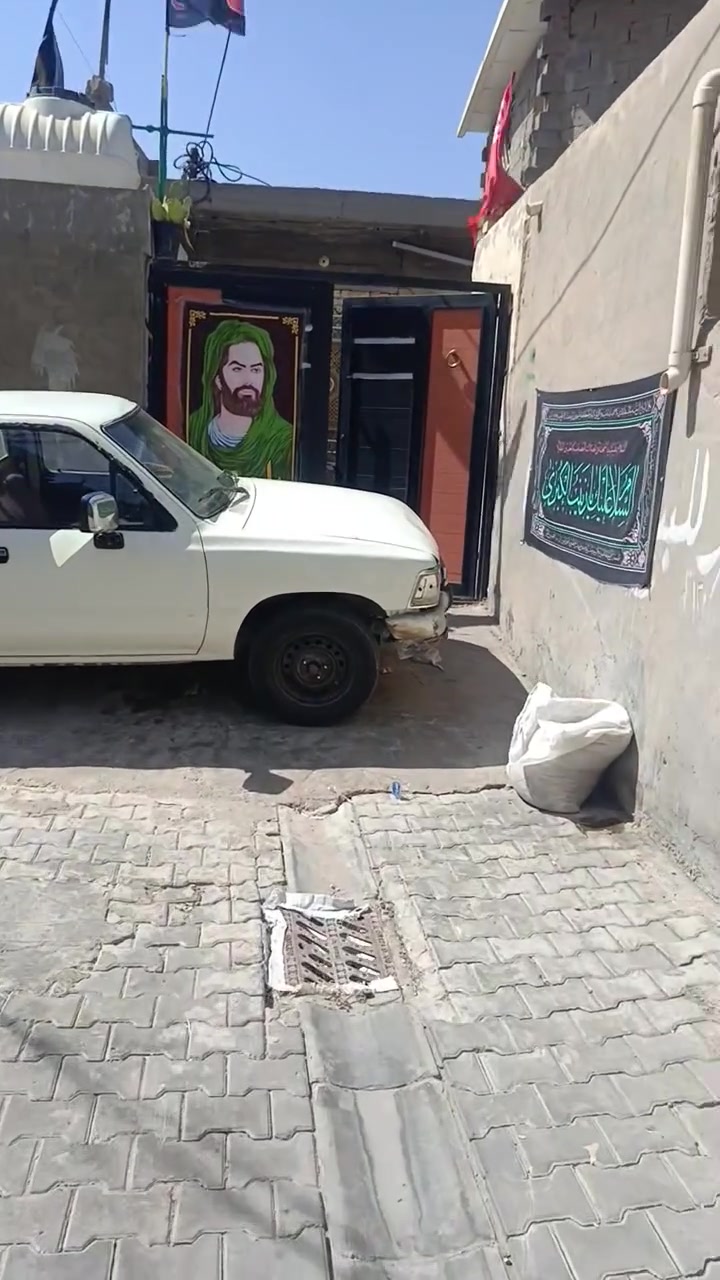 بيت للبيع منطقة حي النصر الثانية السعر 60 وبي مجال للاتصال ***********
