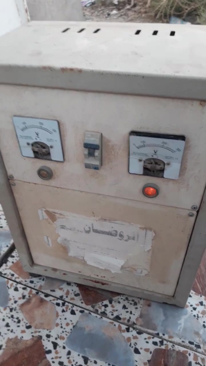 السلام عليكم شباب رافعه شغاله على ضمان حجم ٤٠ انبير شادله دكمه ٢٥ السعر ١٥٠ وبيها مجال الطيبين عنوان رمادي الجزيرة الحامظيه ***********ابوعلي
