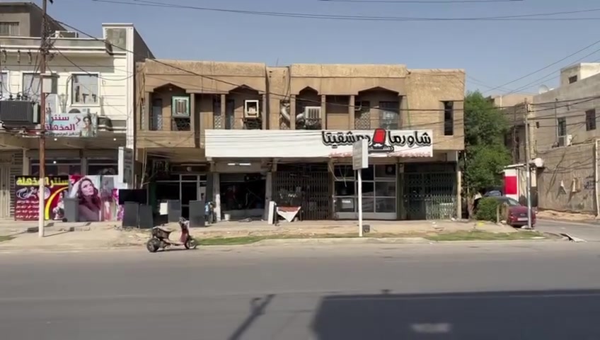 السلام عليكم يوجد بنايه للبيع ركن تجاريه 320م نزال 20 واجه 16 وللجادين أي استفسار على هذا الرقم ***********
