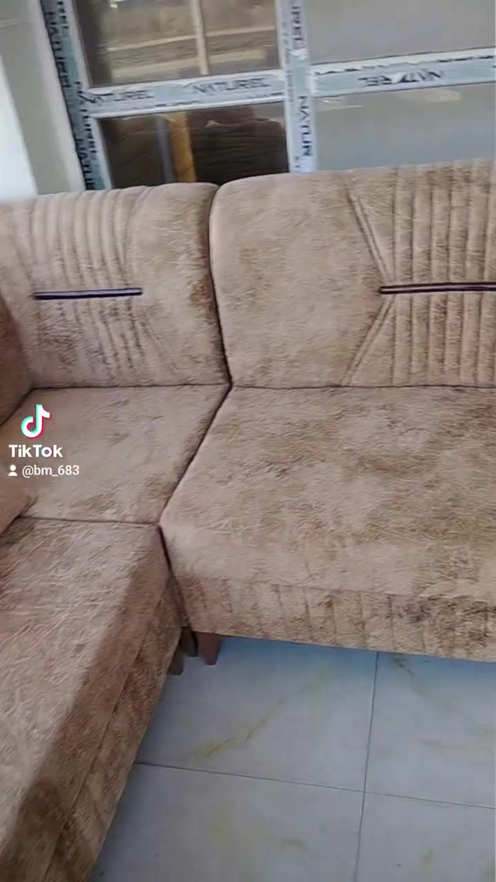 مجمع النذير
معمل قنفات وديوانات النذير عمل قياسات الخاصة لبيتك بكل الموديلات التركيه المميزة اسحب صورة واحنه نشتغلهه باقل تكلفه وبضمان شغل ممتاز مابي غش ...مجمع النذير ..كركوك حي النصر. مقابل مركز شرطه ***********
