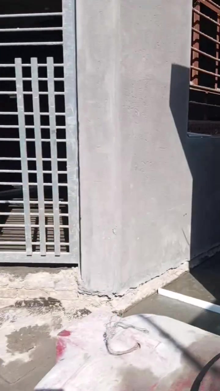 جزء من اعمالنه اليوم صب ارضية بيت مستعدون الكافة الاعمال تفليش تكشير البيوت تدخيل وفرش سبيس وحدل وقلع ارضيات من الكاشي تزفيت الارباطات صب باتلو لنتن الاتصال على الرقم ***********
