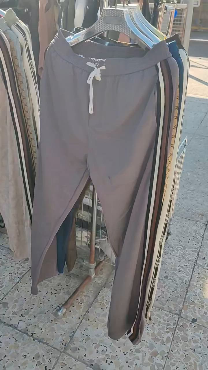 سلام عليكم عندي هذا المحل اريد اعزله اي قطعه ب 3 ولي يحتاج الستان والاذرعه والشخاطات يعني المحل شلع للبيع ***********
