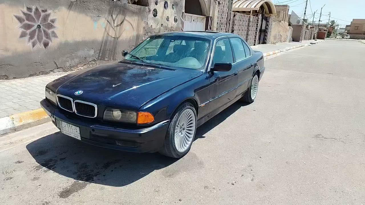 يالله 
سلام عليكم 
جمعه مباركه 
خفاش للبيع 
موديل 1997 
بيع او مرواس 

انتباه مدى سبوع ما نباعت تتفصخ 

مكاني واسط 
***********
