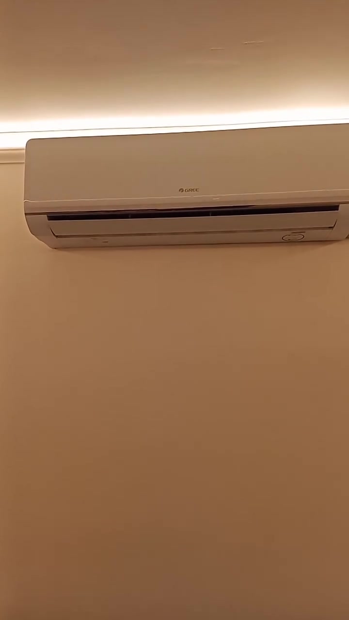 تنصيب سبلت نوع GREE جداري 2 طن  مستخدم 
مع الضمان في العمل 
نصب سبالت ❄️ صيانة ❄️ إدامة ❄️ تجهيز
       للاستفسار و الاتصال والمراسلة 📞
       *********** 
             🕛 يوجد واتساب
