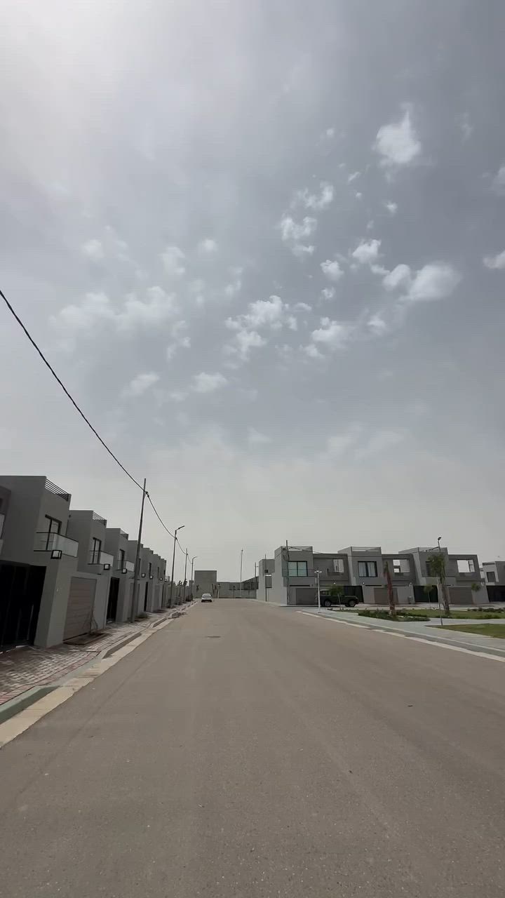 دار لبيع داخل مجمع لؤلؤة في كربلاء❤️
مساحه200 متر 
عدد غرف النوم3
مدفوع سعره كاش. البيت حر ما مطلوب ✅

يباع كاش
مرحله 2 موعد التسليم بعد 4 اشهر 
فديو نموذج لدور

يباع بسعر مناسب جوا سعر العقد مالته 
لعلم الدار وصل 200 مليون لشركه وما مطلوب دينار

يباع جواا سعر العقد بسعر مميز

***********

رابط مجموعه الواتساب ينزل عليها العروض المناسبه

https://chat.whatsapp.com/G7WXpQVeLGm7NSKO91xcts?mode=gi_t
