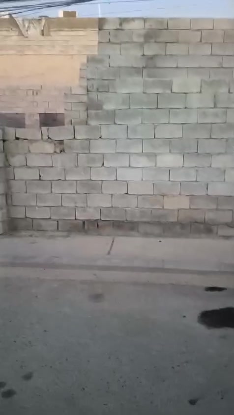 السلام عليكم اليوم جبتلكم هيكل للبيع   مساحه 132متر العنوان بالشطيطه قطعه ومقاطعه ماشي بي معامله تمليك خدمات كامله تبليط مجاري جيران منطقه حلوة كلشي متوفر السعر مناسب للاستفسار الاتصال على الرقم *********** أو مراسله الصفحه @إشارة
